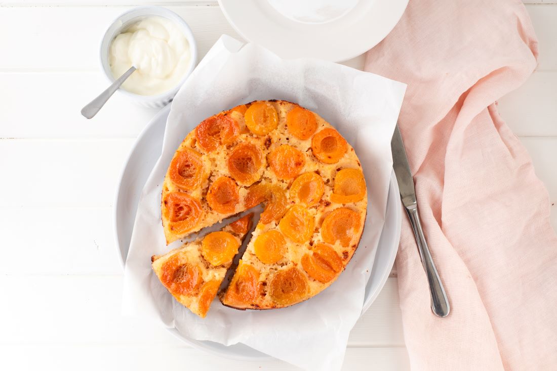 Apricot Upside-Down Cake Recipe | Healthy Made Tasty